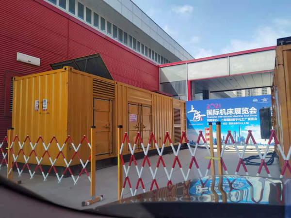 玉门发电车出租-发电机无电压或电压太低怎么办？